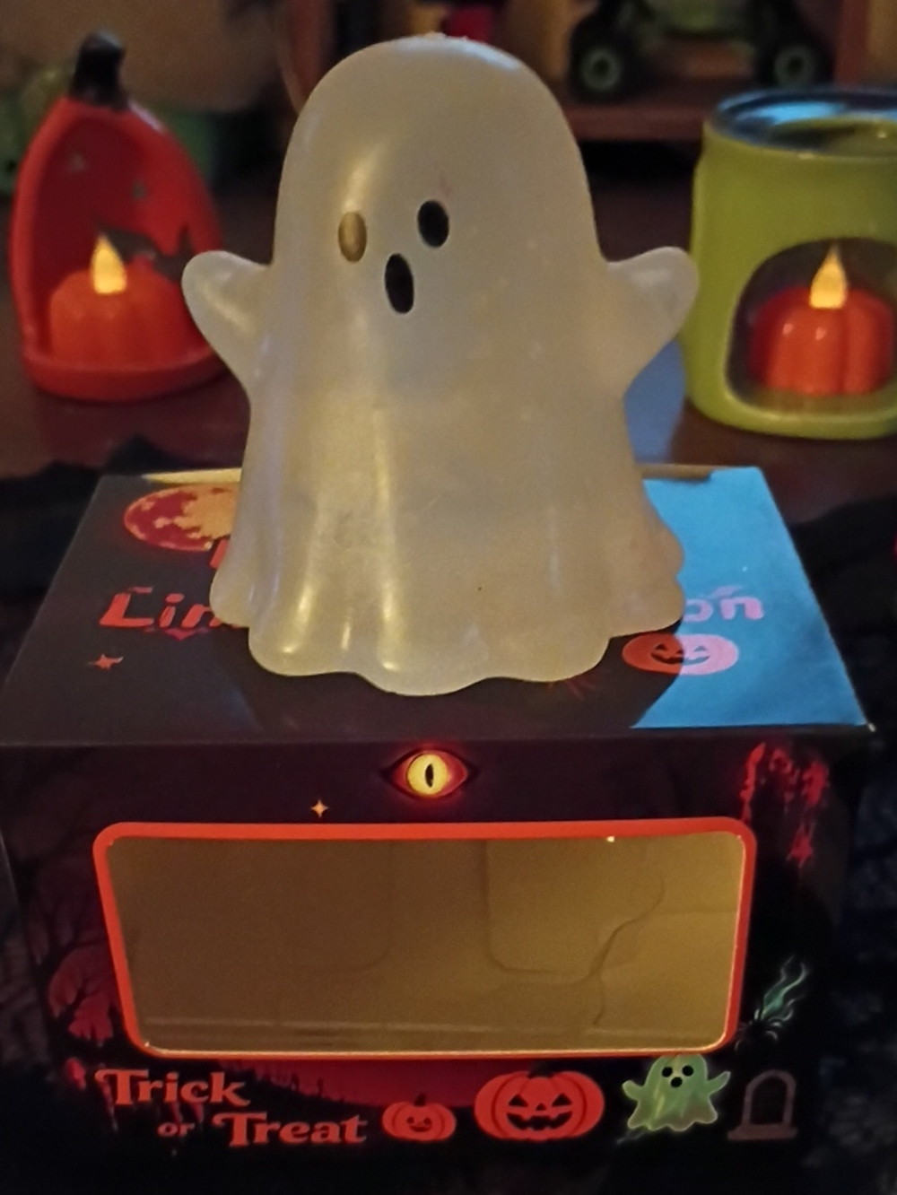LED Ghost Party Light - White Halloween Decoration
